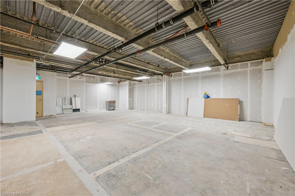 B103-751 Victoria Street S Property Photo 29