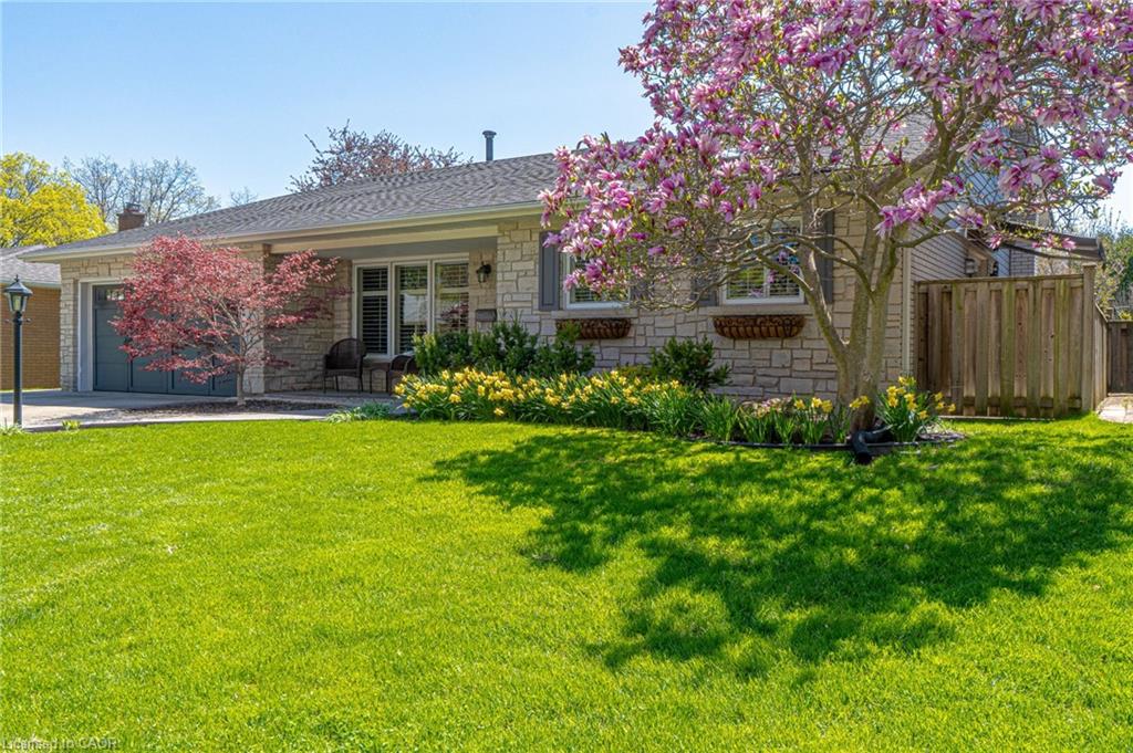 298 Glen Afton Drive Property Photo 2