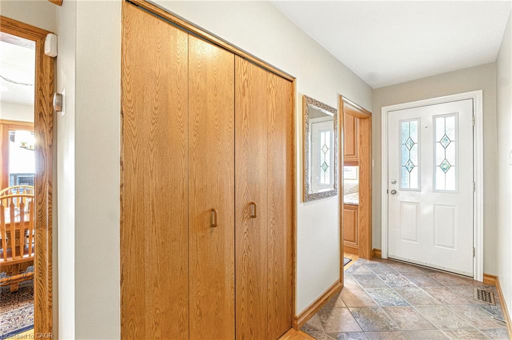 298 Glen Afton Drive Property Photo 5