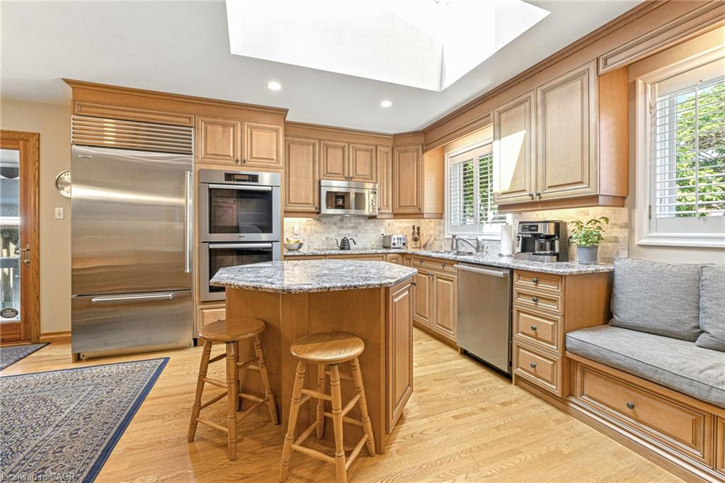 298 Glen Afton Drive Property Photo 7