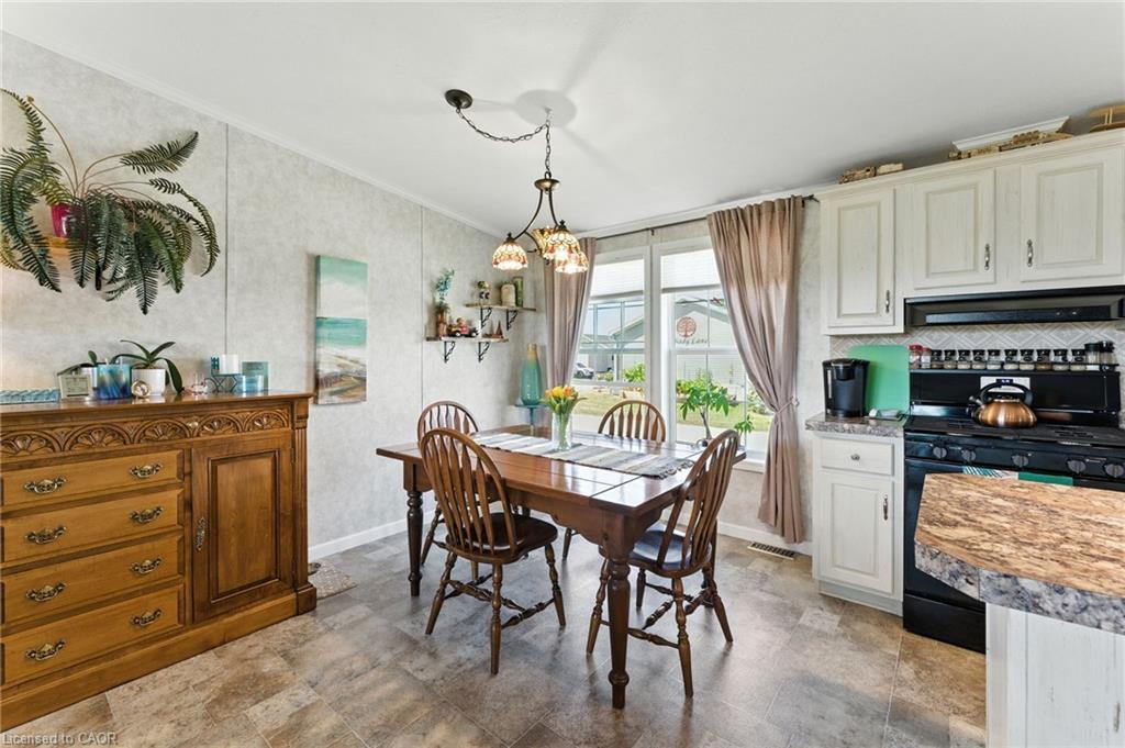 55 Riverbend Crescent Property Photo 28