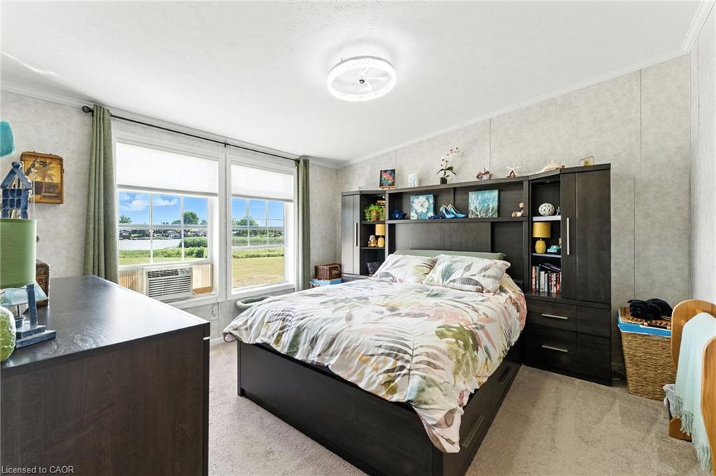 55 Riverbend Crescent Property Photo 32