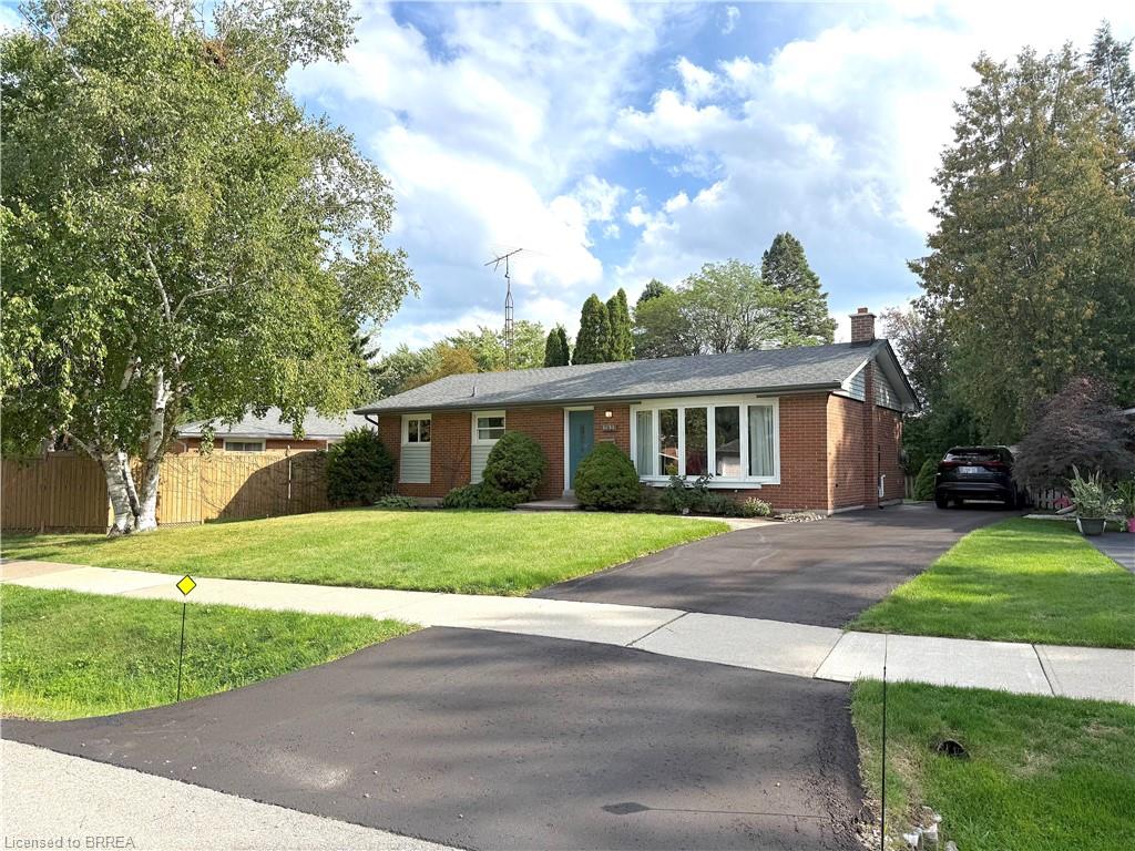 1232 Gainsborough Drive Property Photo 1