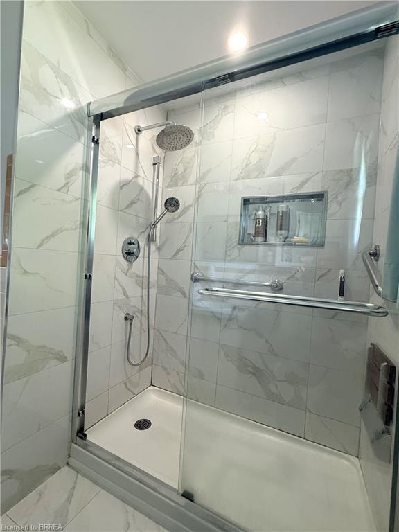 1232 Gainsborough Drive Property Photo 14