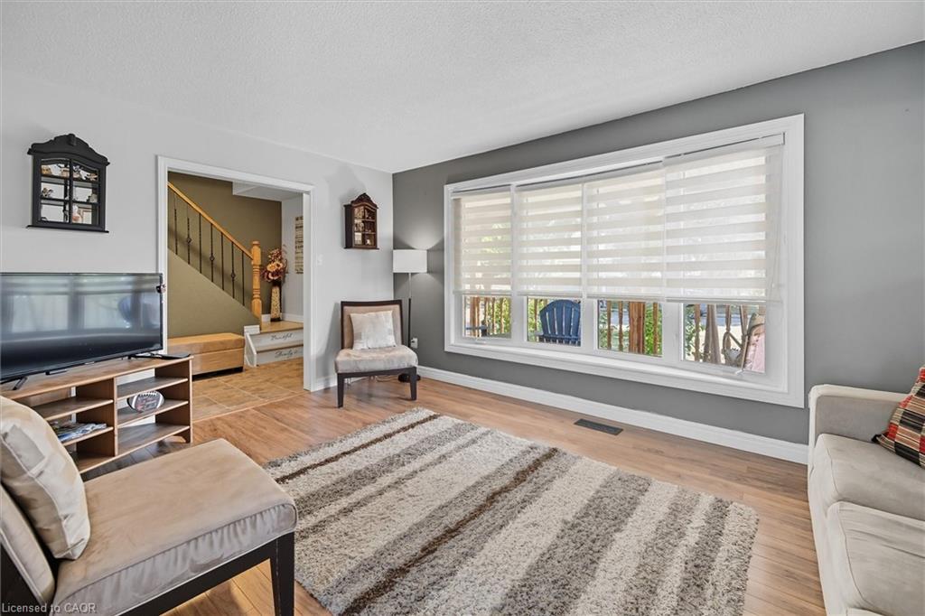 107 Billington Crescent Property Photo 9