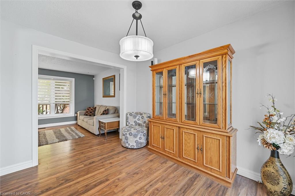 107 Billington Crescent Property Photo 13