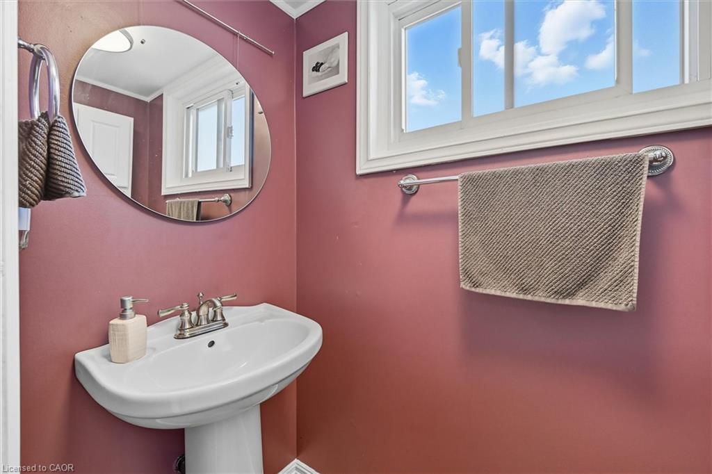 107 Billington Crescent Property Photo 23