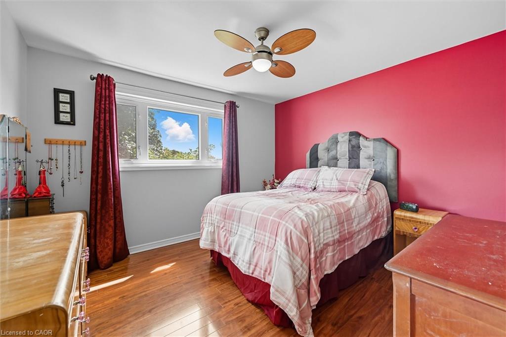 107 Billington Crescent Property Photo 25