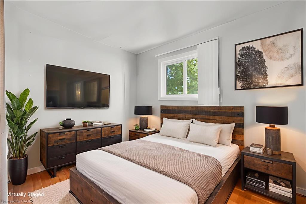 107 Billington Crescent Property Photo 34