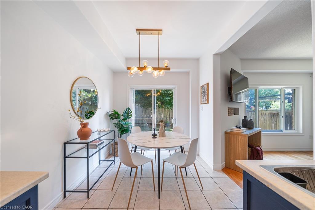 4-10 Liddycoat Lane Property Photo 18