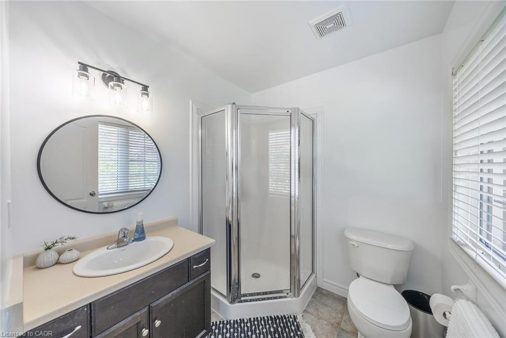 4-10 Liddycoat Lane Property Photo 28