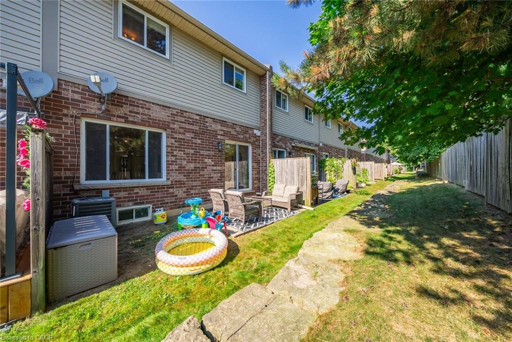 4-10 Liddycoat Lane Property Photo 36