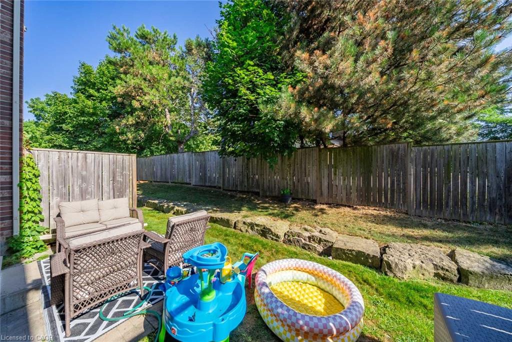 4-10 Liddycoat Lane Property Photo 38