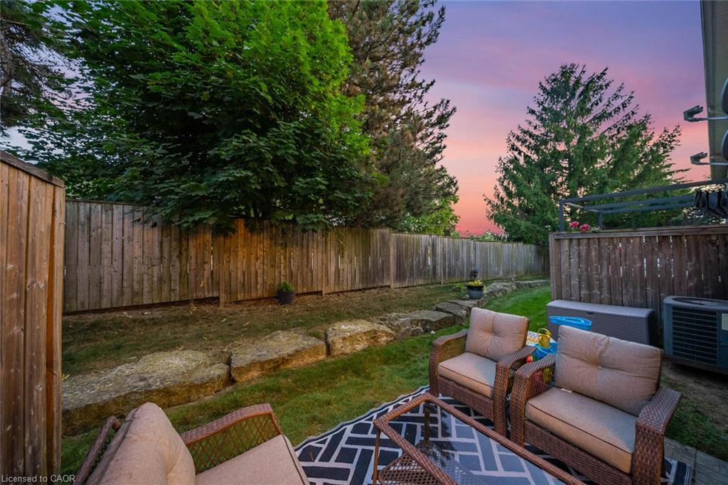 4-10 Liddycoat Lane Property Photo 40