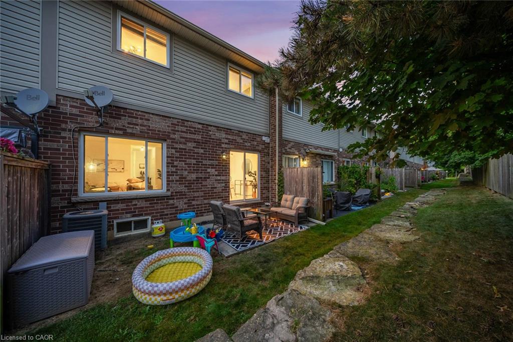 4-10 Liddycoat Lane Property Photo 42