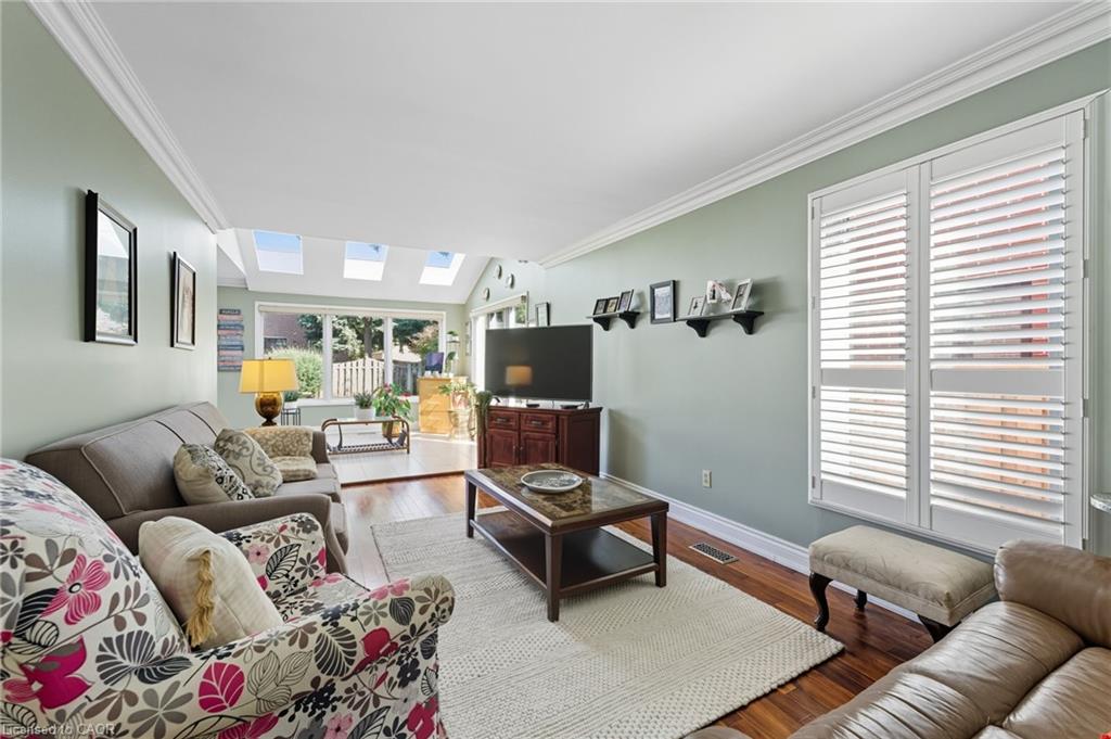 3043 Vanderbilt Road Property Photo 12