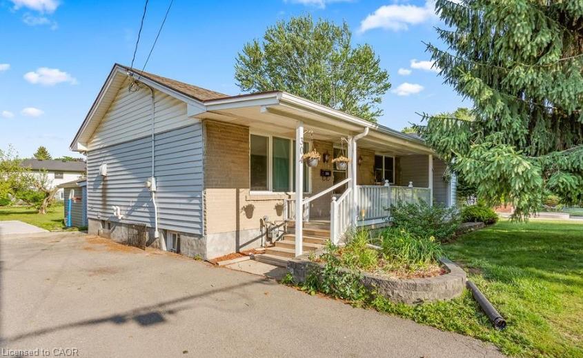 304 First Avenue Property Photo 2