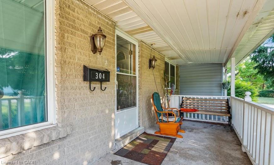 304 First Avenue Property Photo 3