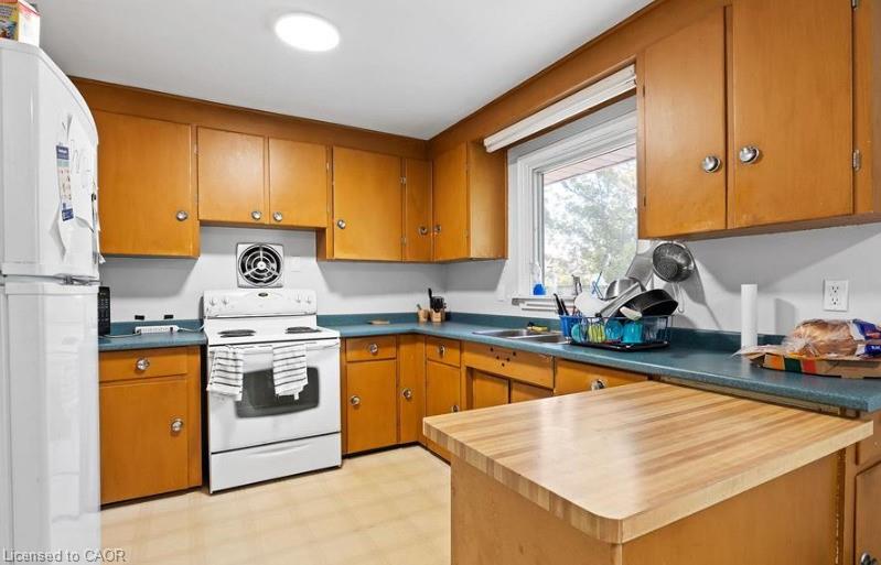 304 First Avenue Property Photo 7