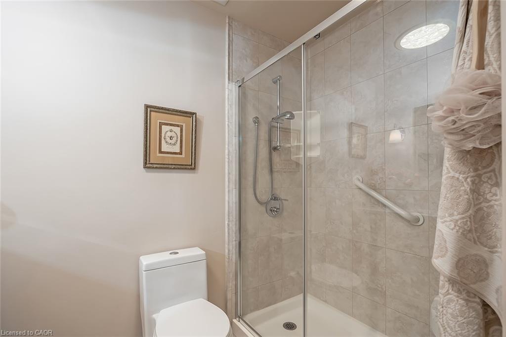 5-1580 Kerns Road Property Photo 18