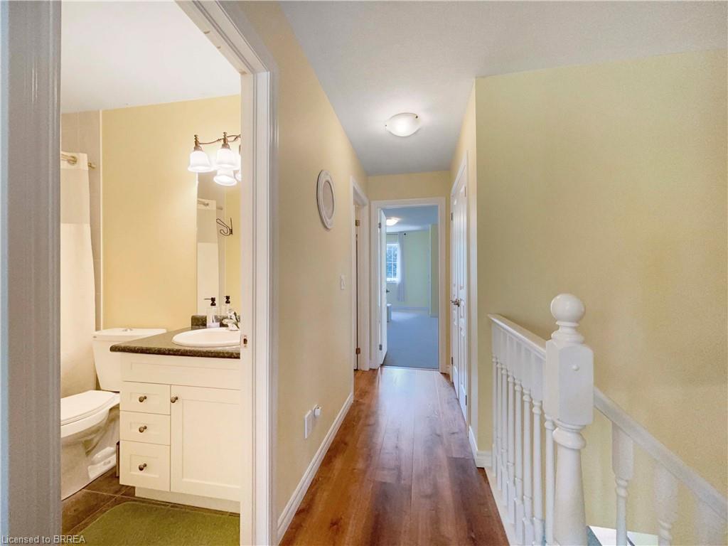 8-80 Willow Street Property Photo 15