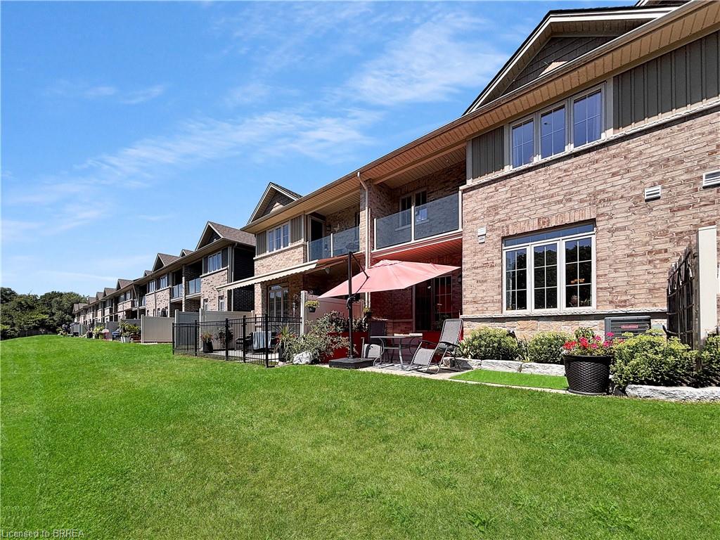 8-80 Willow Street Property Photo 31