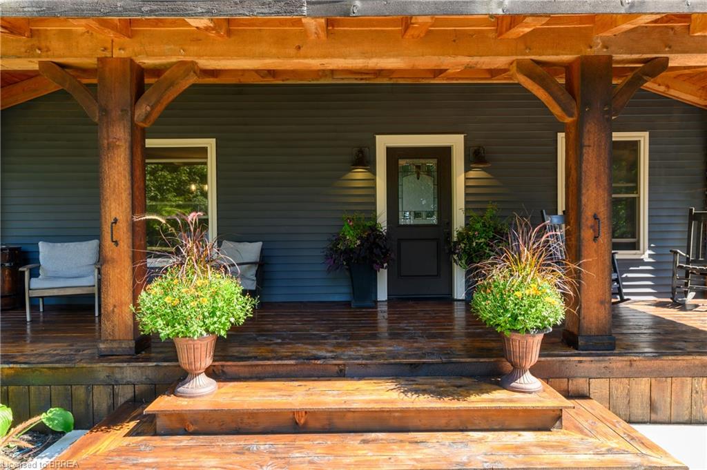 2884 Cockshutt Road Property Photo 5