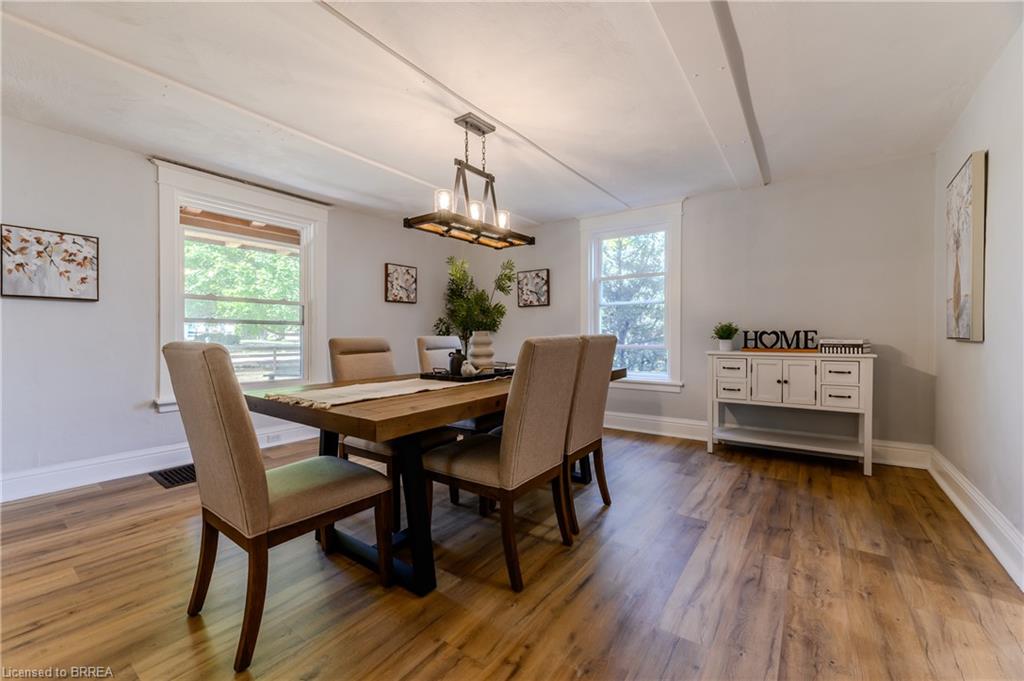 2884 Cockshutt Road Property Photo 10