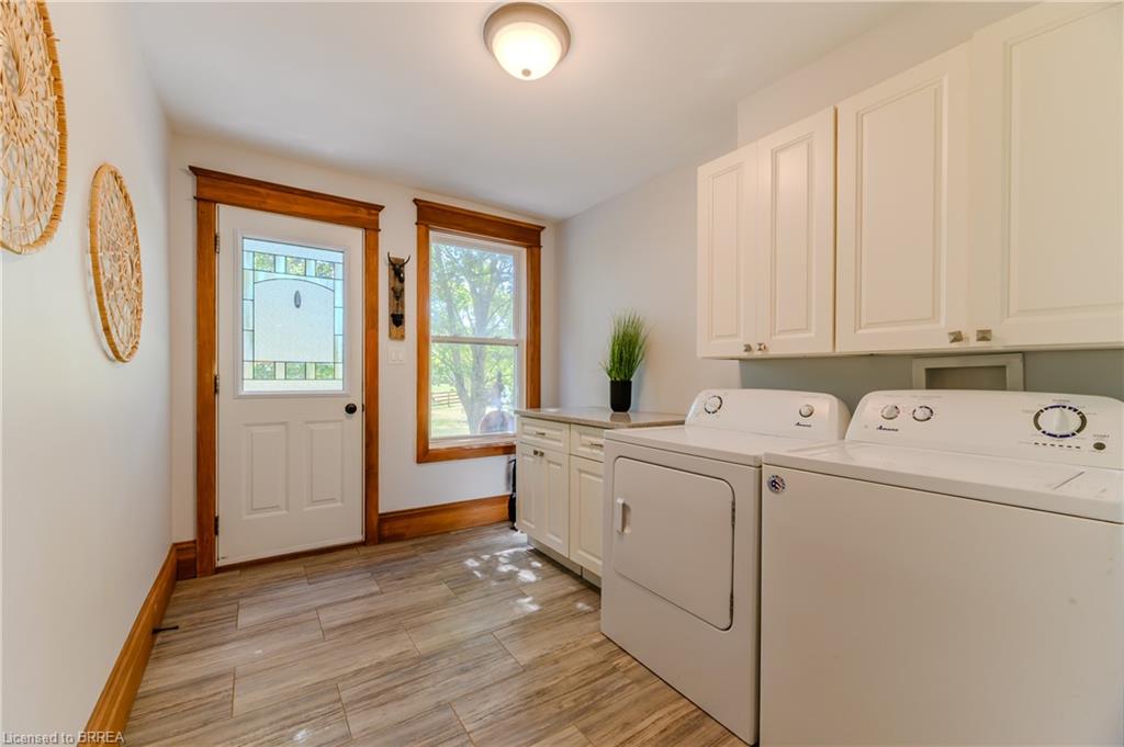 2884 Cockshutt Road Property Photo 26