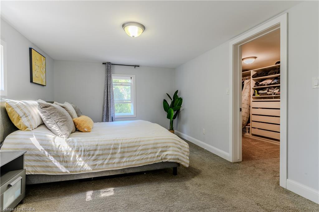 2884 Cockshutt Road Property Photo 27