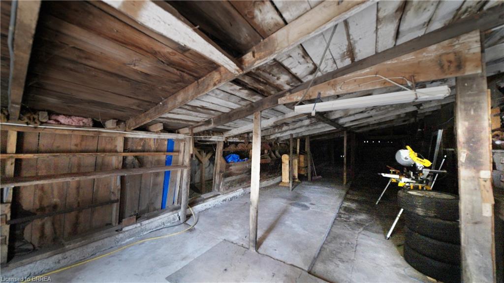 2884 Cockshutt Road Property Photo 49