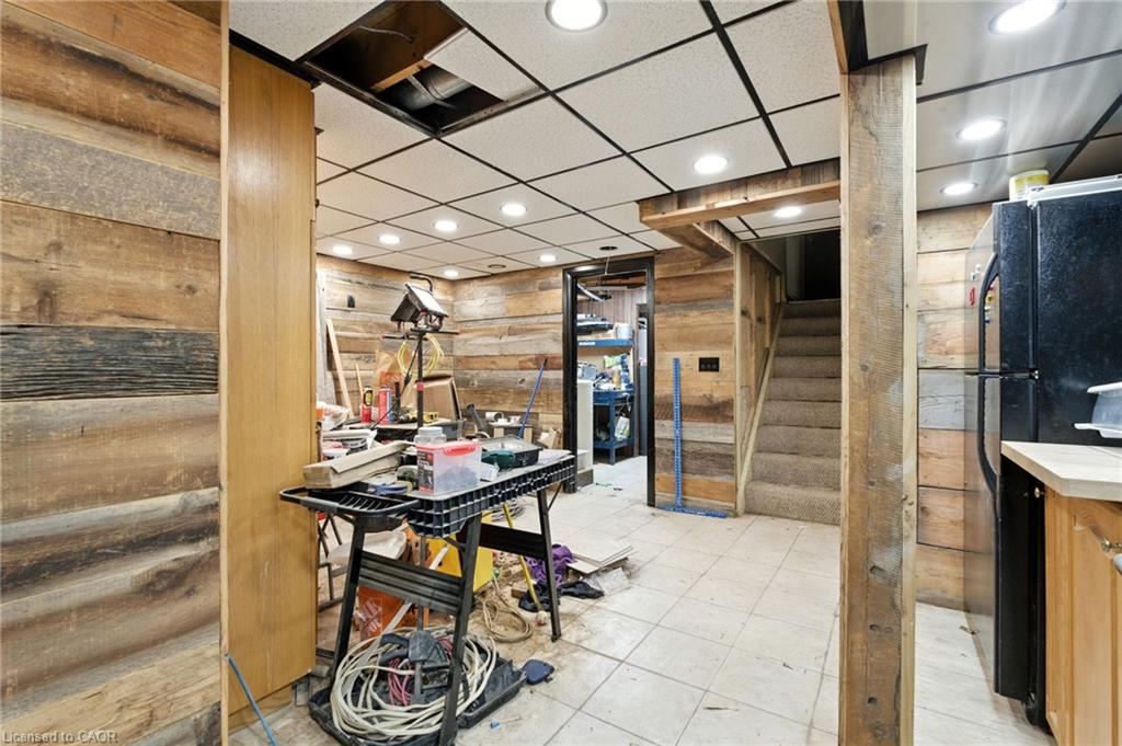 64 Wilmot Street S Property Photo 15