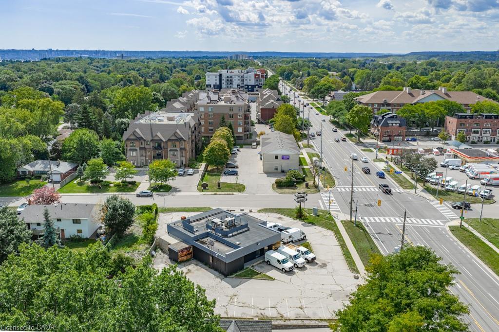 434 Plains Road E Property Photo 11