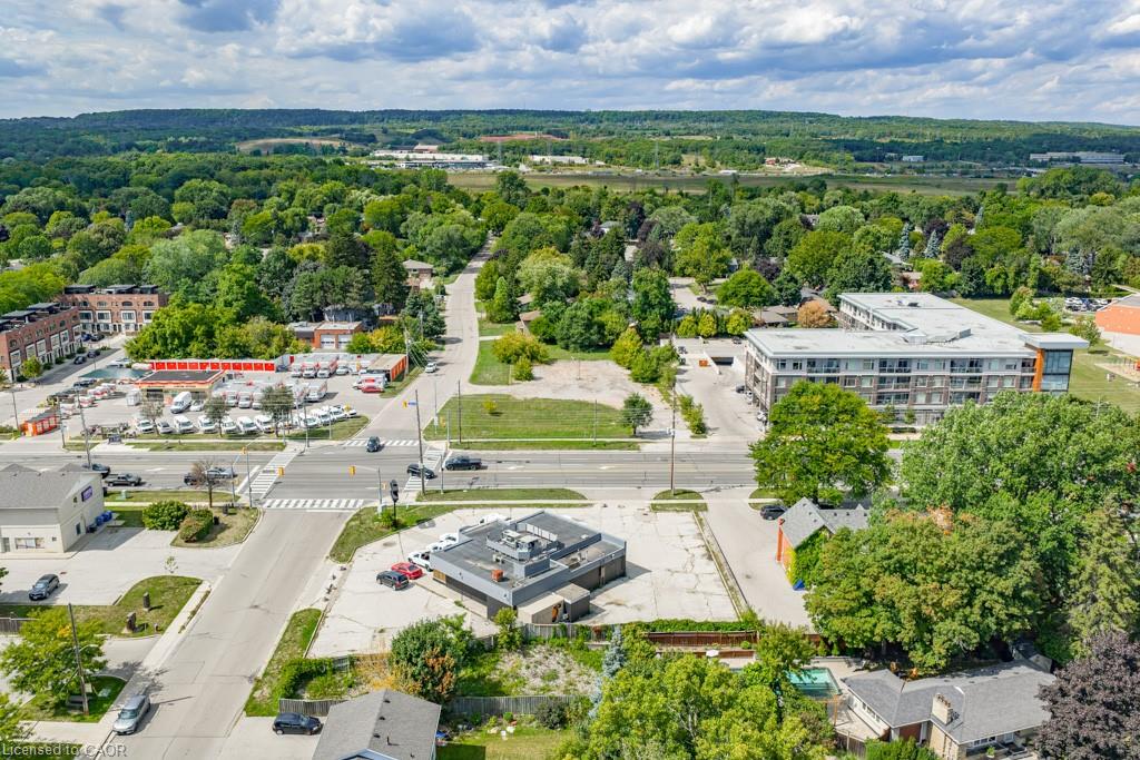 434 Plains Road E Property Photo 12