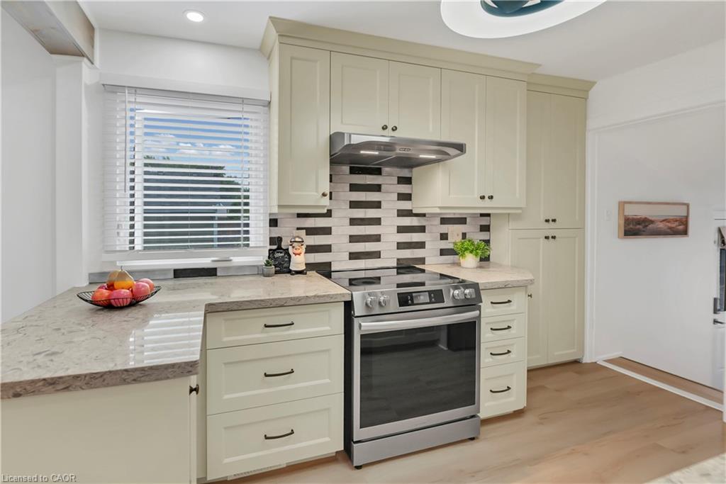 1 Waverley Road Property Photo 7