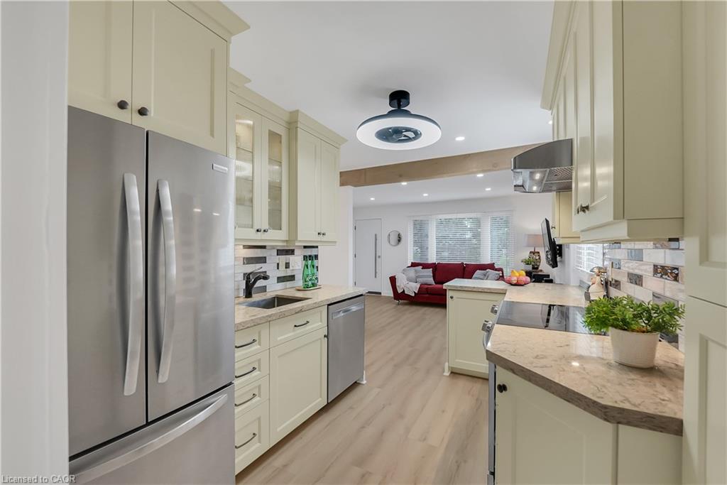 1 Waverley Road Property Photo 9