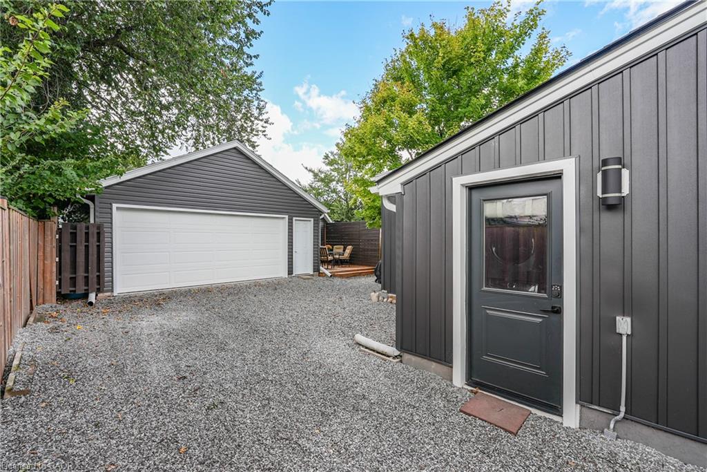 1 Waverley Road Property Photo 11