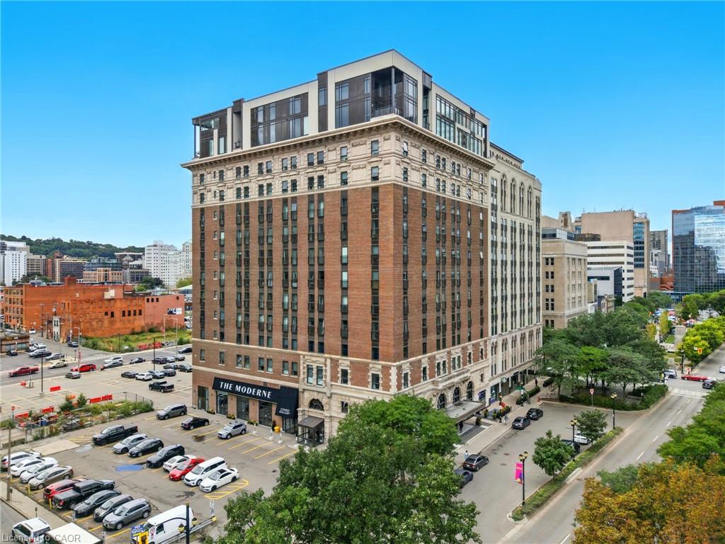 523-118 King Street E Property Photo 1