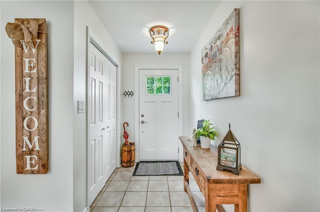 8 Beach Road Property Photo 6