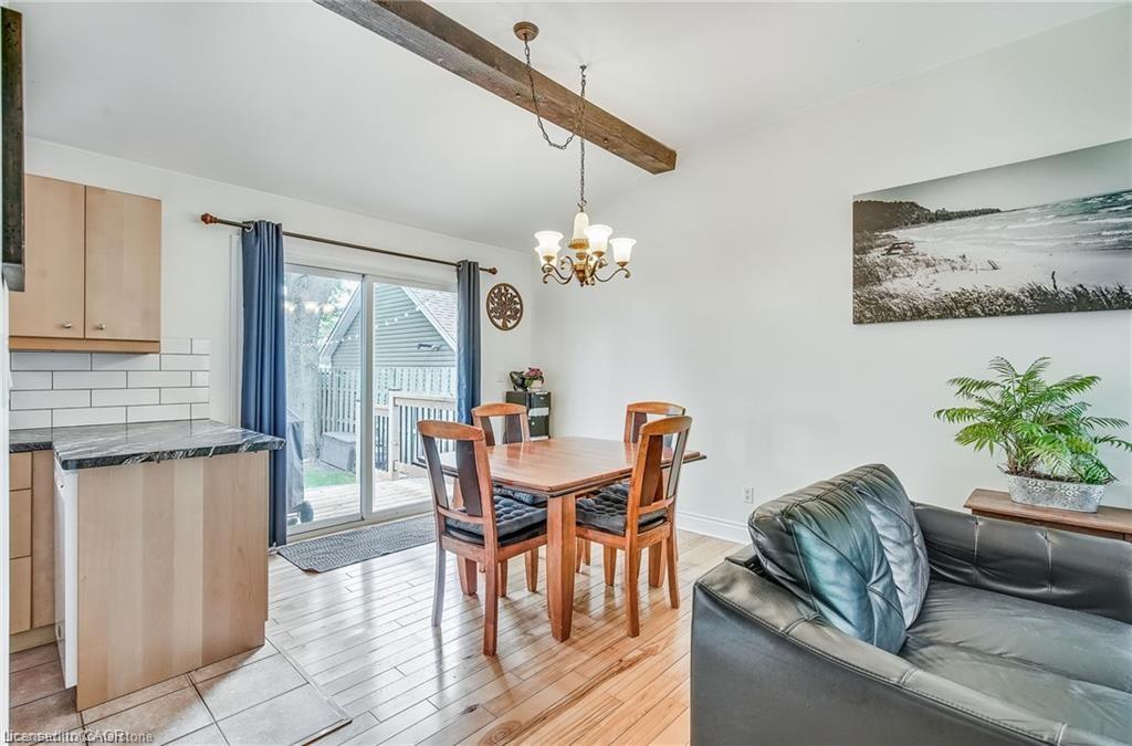 8 Beach Road Property Photo 11