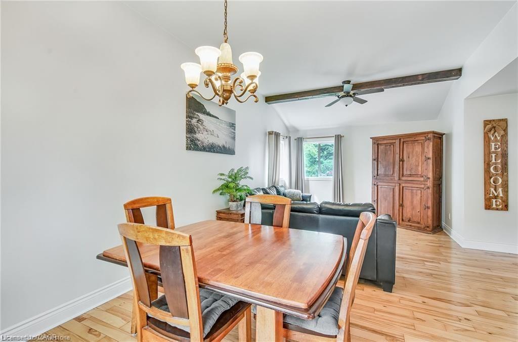 8 Beach Road Property Photo 12