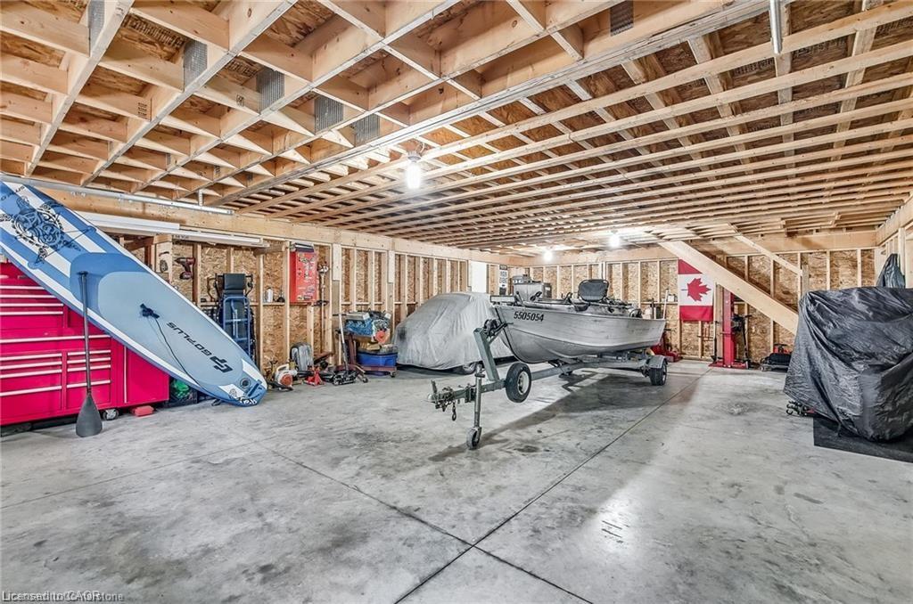 8 Beach Road Property Photo 40