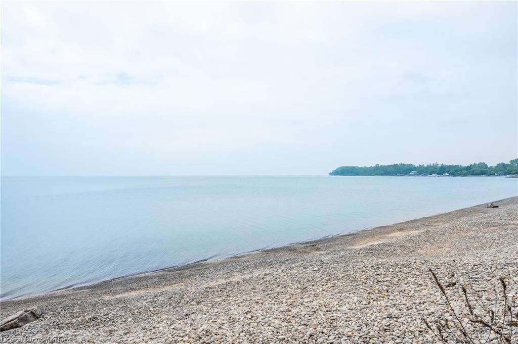 8 Beach Road Property Photo 46