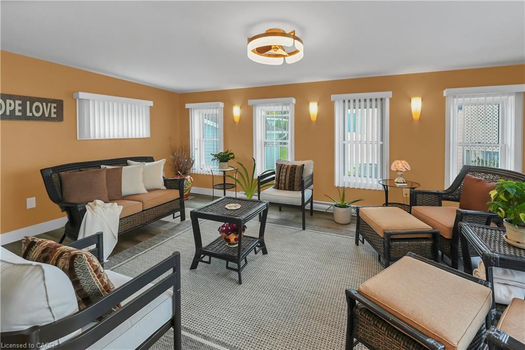 343-3033 Townline Road Property Photo 11