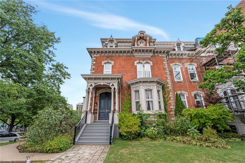 2-46 Herkimer Street Property Photo 2