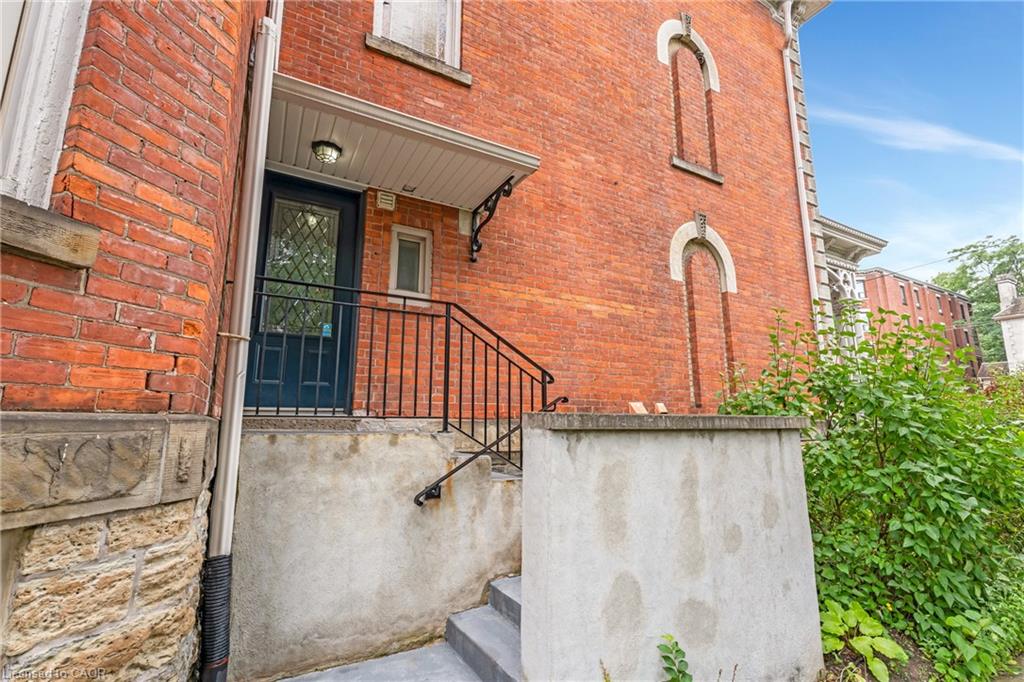 2-46 Herkimer Street Property Photo 28