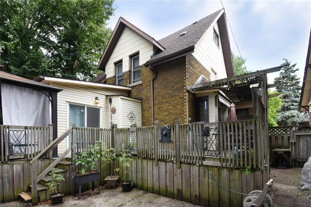 12 Leinster Avenue S Property Photo 29