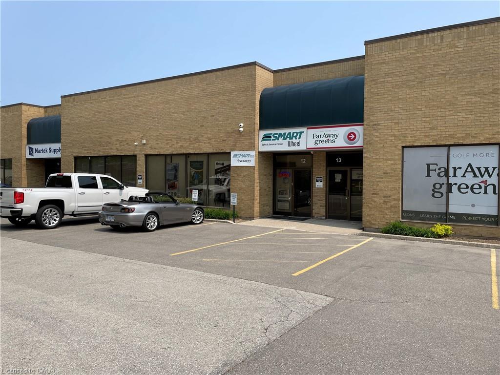 12-3070 Mainway Property Photo 2