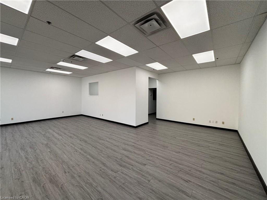 12-3070 Mainway Property Photo 12