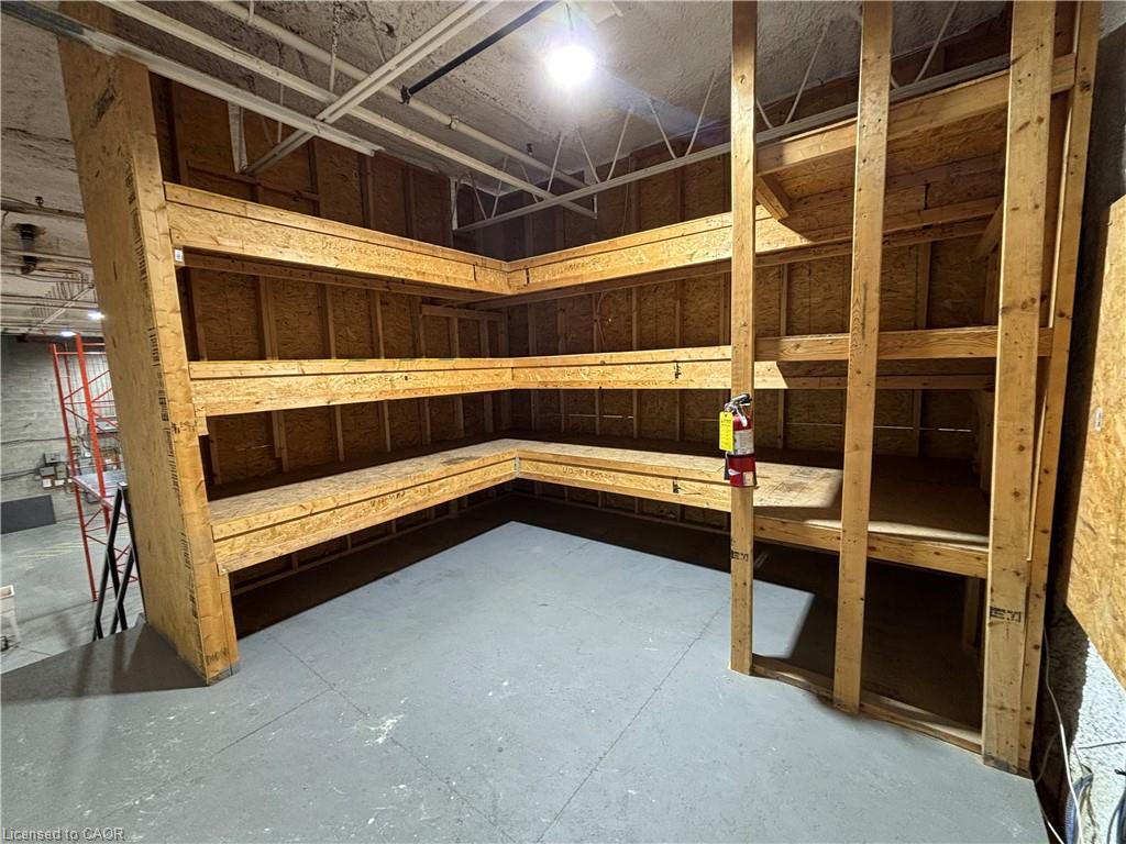 12-3070 Mainway Property Photo 17